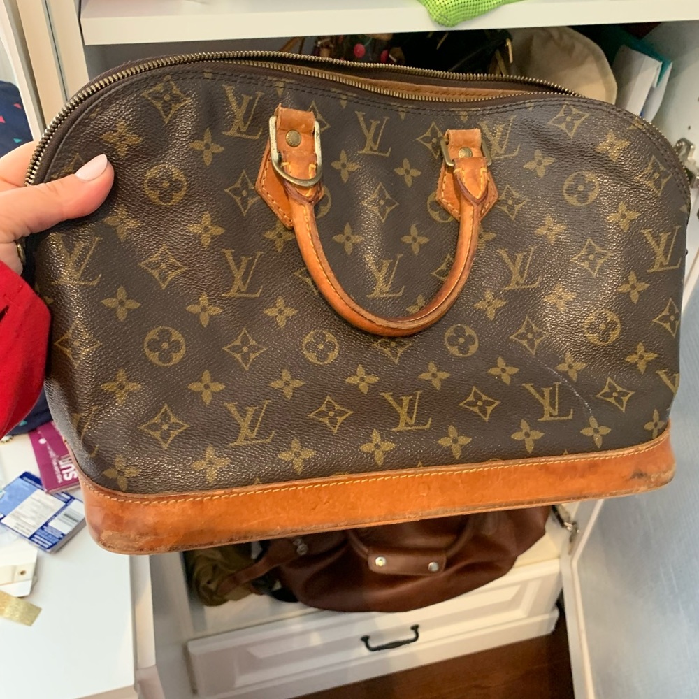 Authentic Louis Vuitton bag